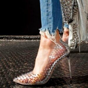 Steve Madden Women's Vala Pump, Clear Stud‎ Metallic Silver Studs size 9